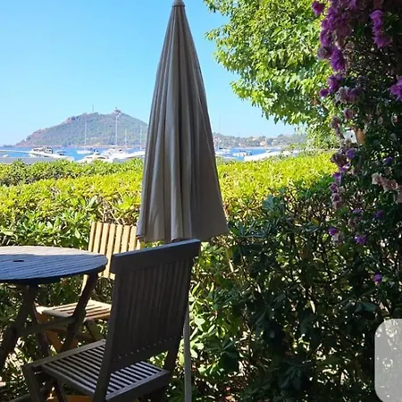 Résidence Agathos  Saint-Raphaël Esterno foto